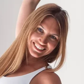 Alexandra Mauss, co-fondatrice de Flowaway Yoga Retreats